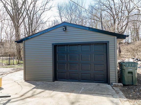 5th image of 1524 Lagoon Ct