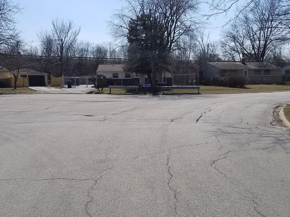 1st image of 16633 Oxford Dr #Sfh