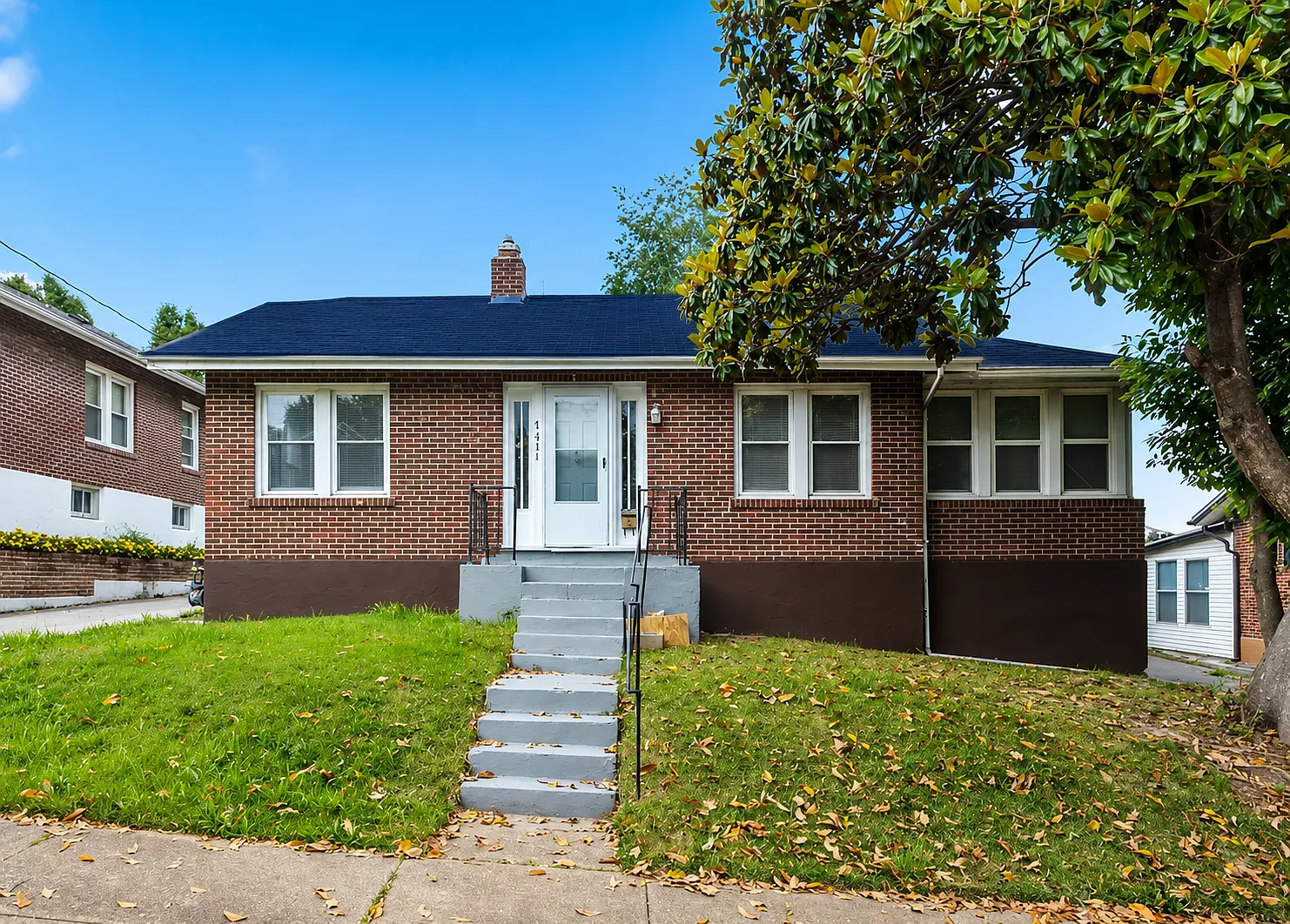 3 bed, 858 sqft, $1,700 — Photo 2
