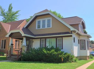 3152 S 43rd St, Milwaukee, WI 53219