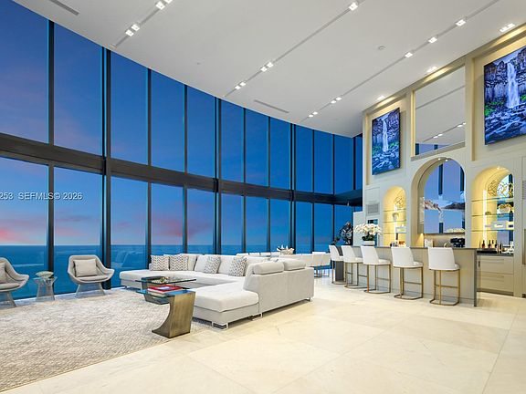 4th image of 18555 Collins Ave APT 4405