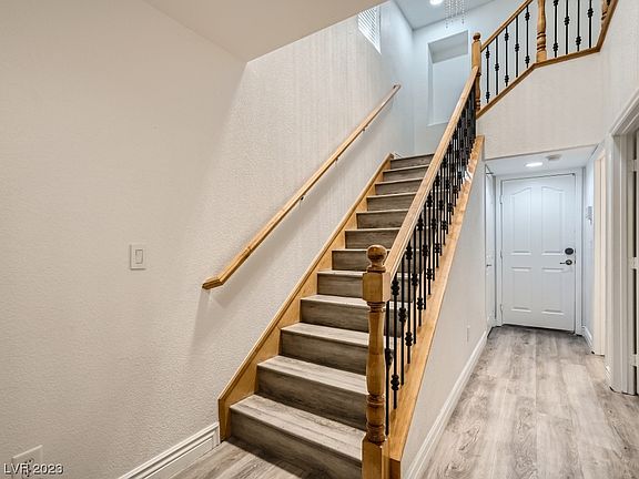 3rd image of 1859 Granemore St