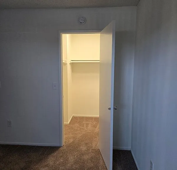 3821 Franklin Ave #1 — Photo 9