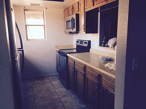 4th image of 850 S River Dr Unit 2052