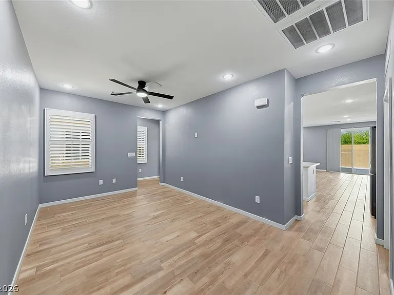 8672 Bench St — Photo 12