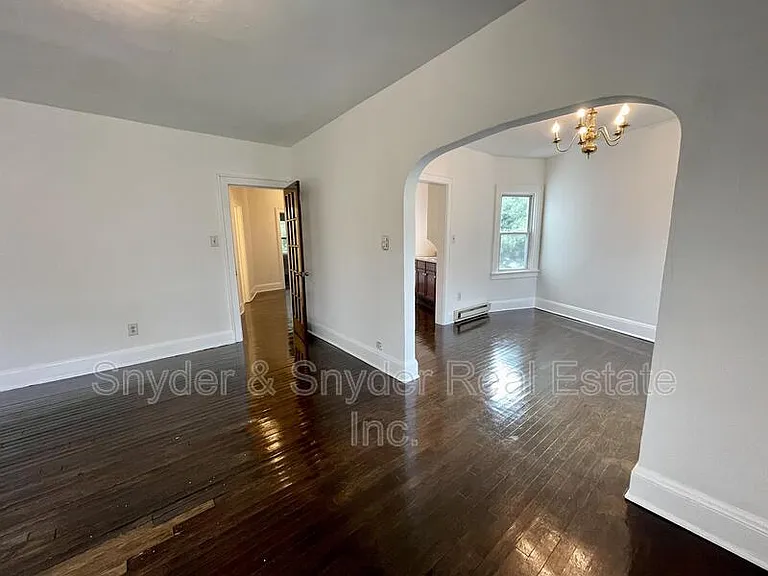 815 & 817 Johnston St #817 — Photo 4