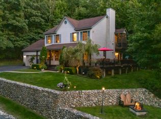 23 Chestnut Ln, Lake George, NY 12845