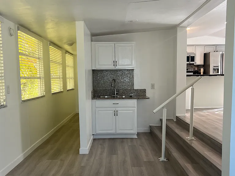 168 Sunset Ln — Photo 5