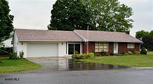 1st image of 148 Shawnee Cir