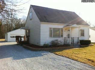 786 E Cassell Ave, Barberton, OH 44203