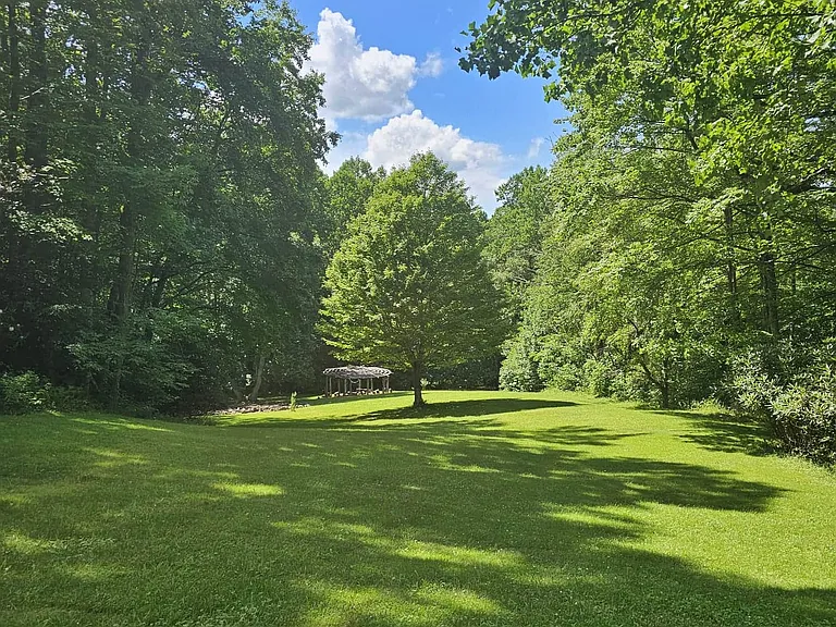 617 Norton Fork Rd — Photo 11