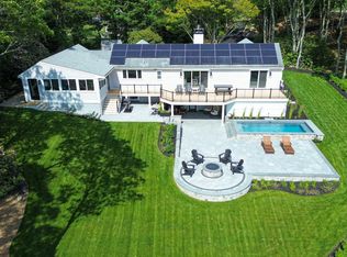 39 Telegraph Hill Rd, Falmouth, MA 02540