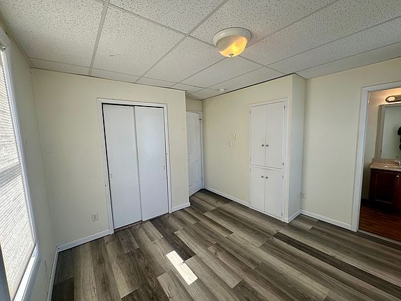 5th image of 107 Broad St APT B