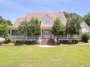 2115 Liberty Ln, Van Buren, AR 72956