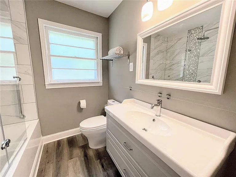 1973 Desmond Dr — Photo 33