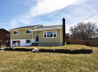 50 Marlboro Dr, Pittsfield, MA 01201