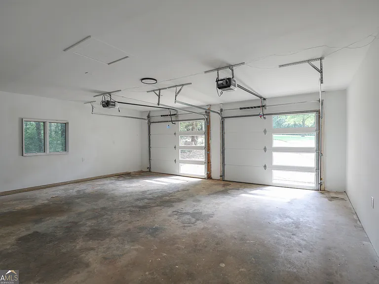 212 Southland Dr — Photo 56