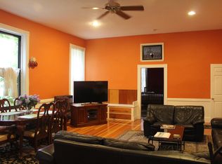 10 Young St #1, Newport, RI 02840