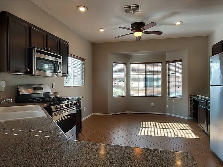 10613 Golden Aspen Ct — Photo 6
