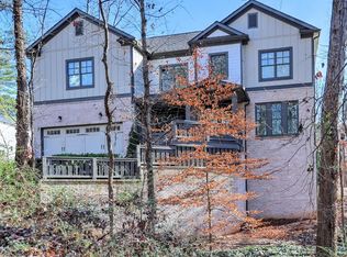 808 Bayliss Dr, Marietta, GA 30068