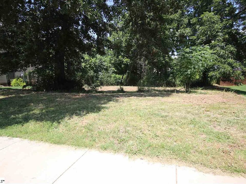 1st image of 33 Lazy Willow Dr