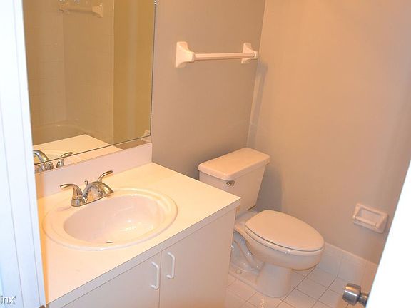 ISizanqvz4f7o00000000000