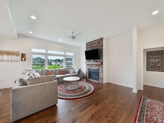 3rd image of 54620 Sacramento Meadows Dr
