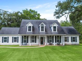 13502 E Brazos Bend Dr, Needville, TX 77461