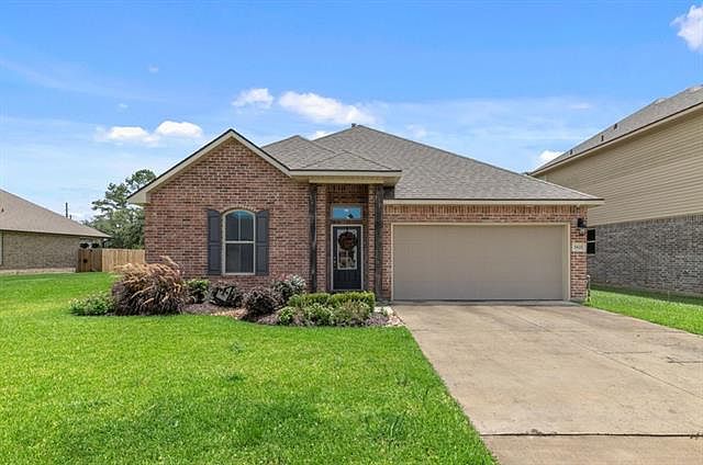 1st image of 3821 E Lake Michele Cir