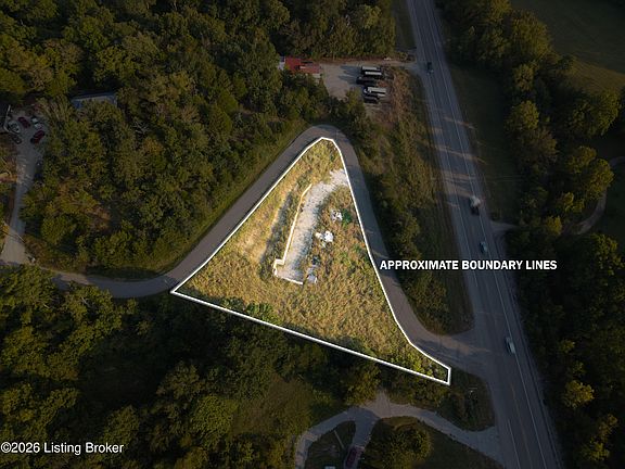 4th image of 162 Hollow Hills Rd