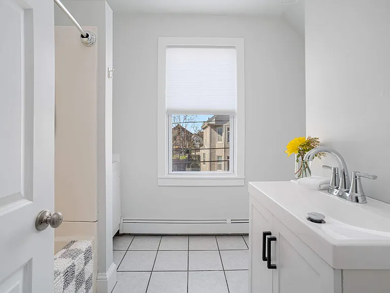 11 Atlantic St — Photo 19