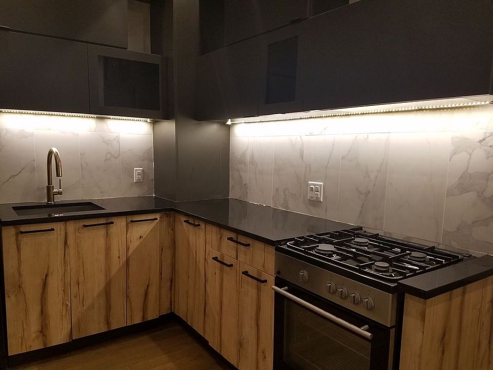1st image of 709 Sterling Pl #1L