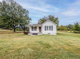 1417 N 2nd St, Central City, KY 42330