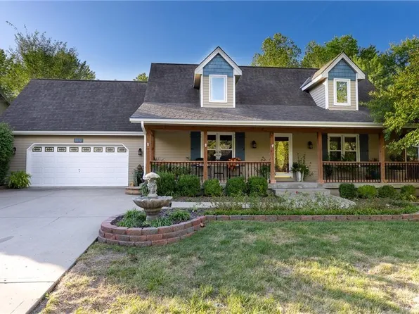 1105 Wellington Way, Liberty, MO 64068