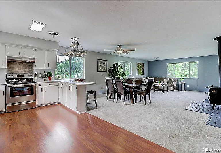 7348 Olde Stage Rd #B — Photo 5