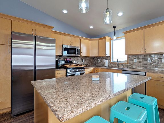 3rd image of 65 McGinnis Way