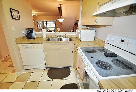 4th image of 3404 NW 52nd Ter