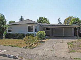 231 Sherwood Dr, Santa Rosa, CA 95405