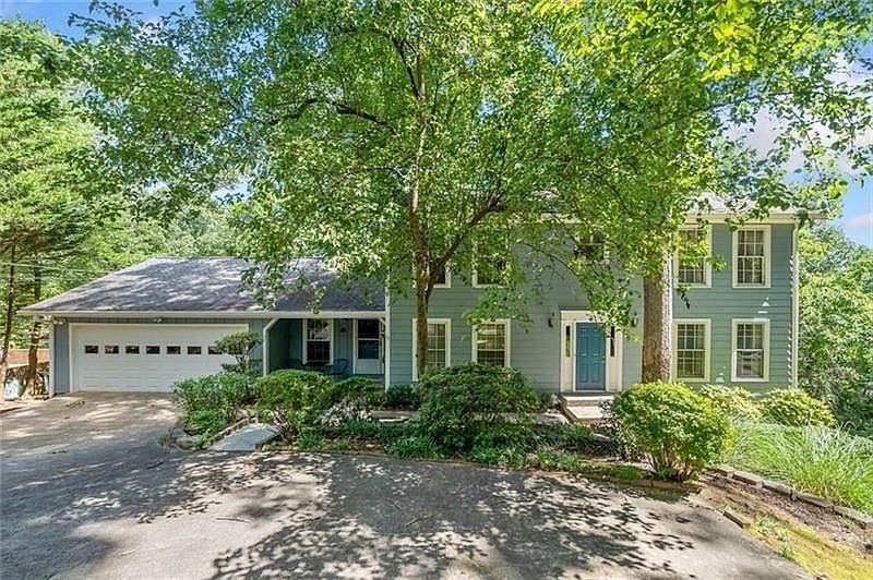 1st image of 551 Duke Dr