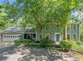 551 Duke Dr, Marietta, GA 30066