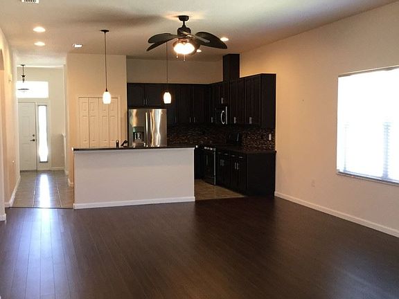 5th image of 3111 Constellation Dr