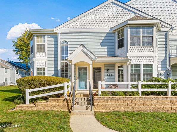 290 Lily Ln