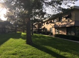 954 N Wheeling Rd #1, Mount Prospect, IL 60056