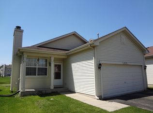 273 W Norwell Ln, Round Lake, IL 60073