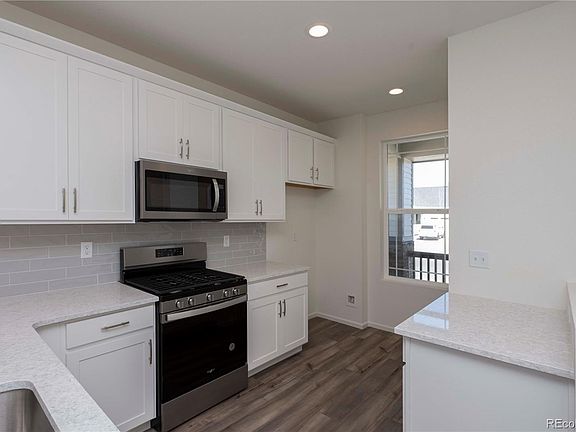 5th image of 3366 Grey Owl Place