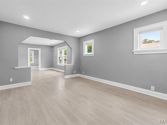 4th image of 1209 Griefield Pl