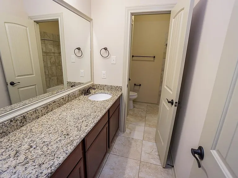 2206 Argos Dr — Photo 18
