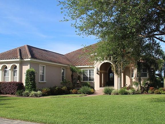 3rd image of 1848 Woodpointe Dr