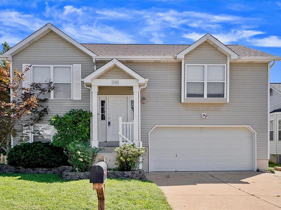 1st image of 108 Bracadale Ave