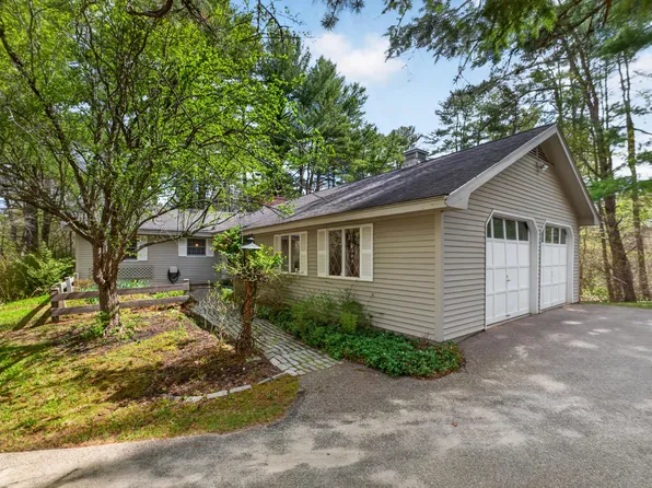 15 Mill Lane, York, ME 03909